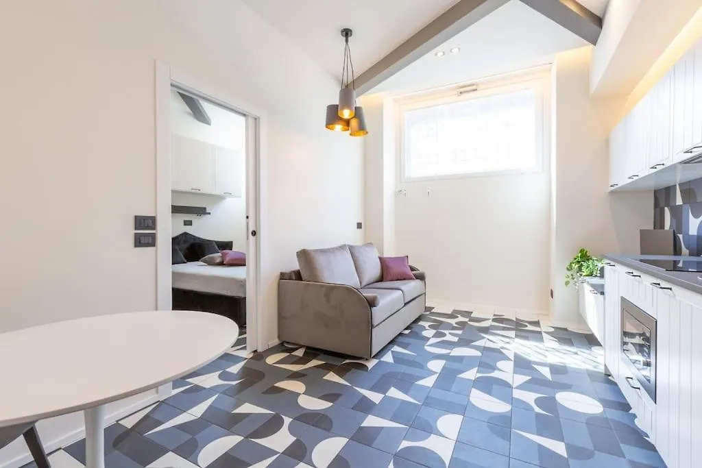 3Fo6 -Navigli-Duomo - Luxury Modern Apartment Milan 0*,  Italy